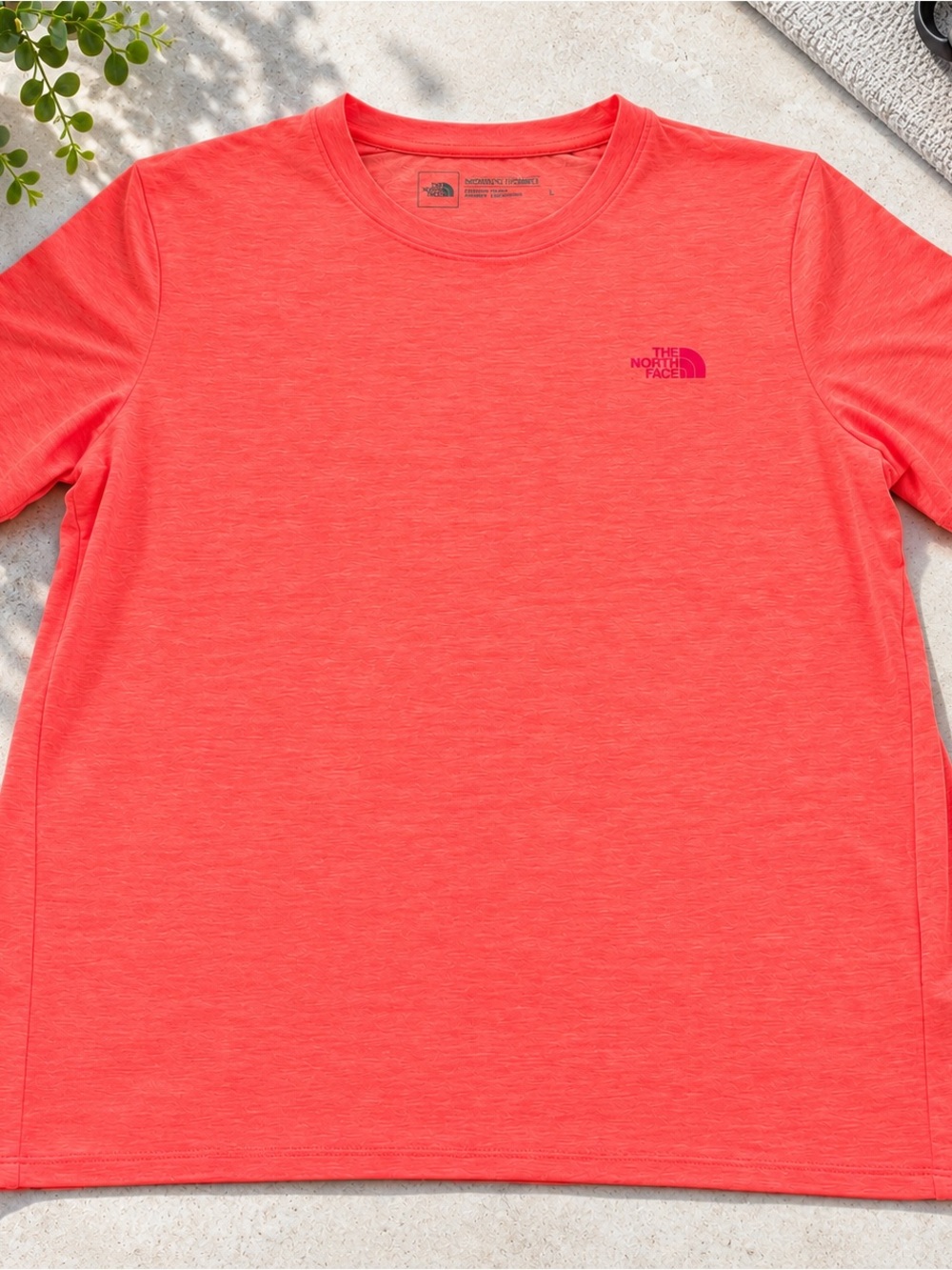 The North Face | Women’s L | Coral Athletic Performance Tee